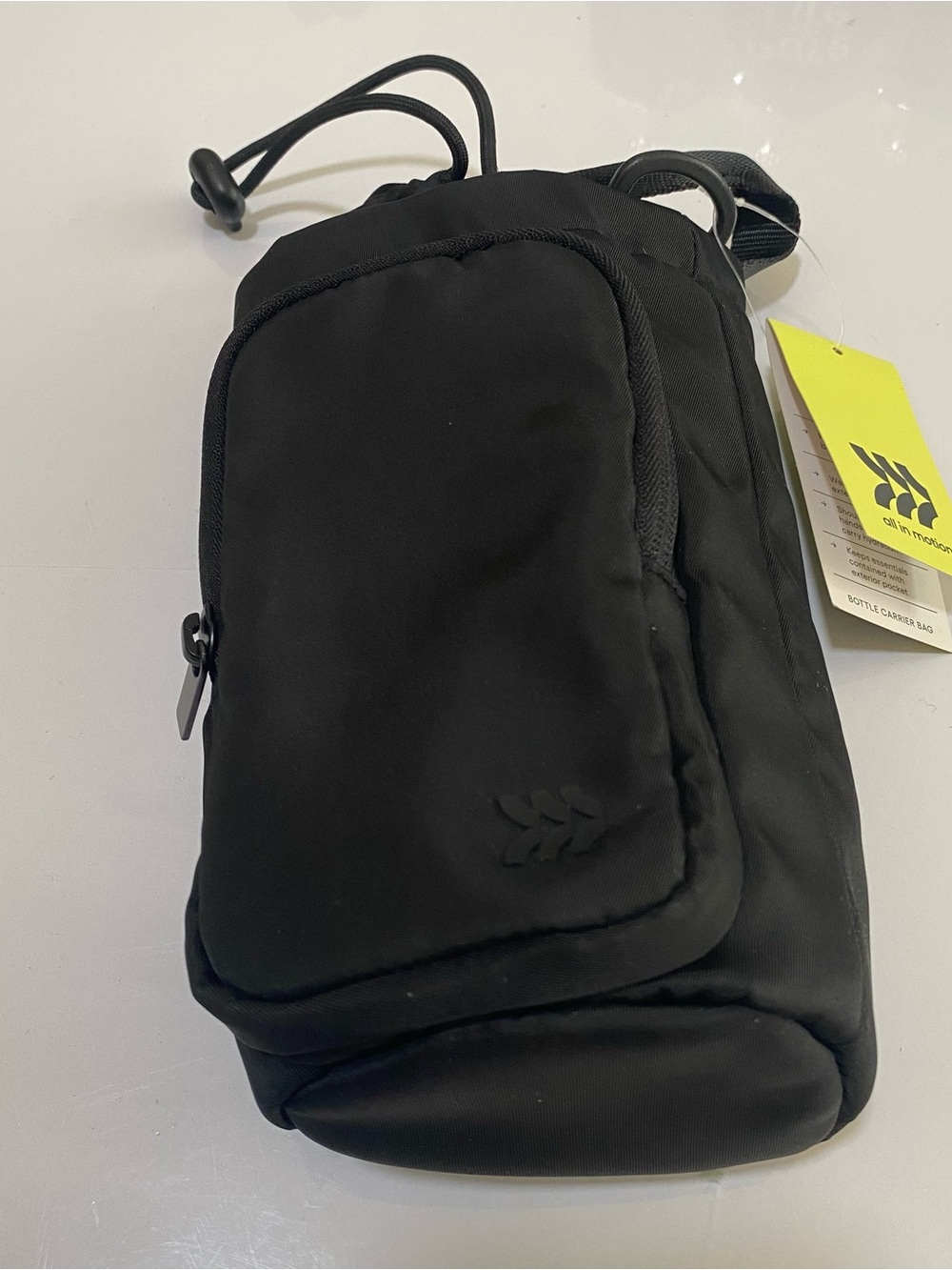 All in Motion Bottle Carrier Bag NWT Black Water Bottle Sling Crossbody Bag